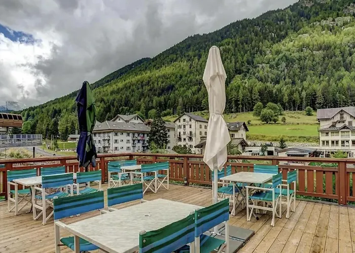 Charming Chamonix Valley - In Out - Валлорсин